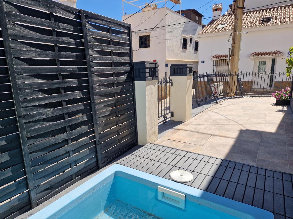 Villa Del Parque Flats Balneario De Pina Málaga Exterior foto